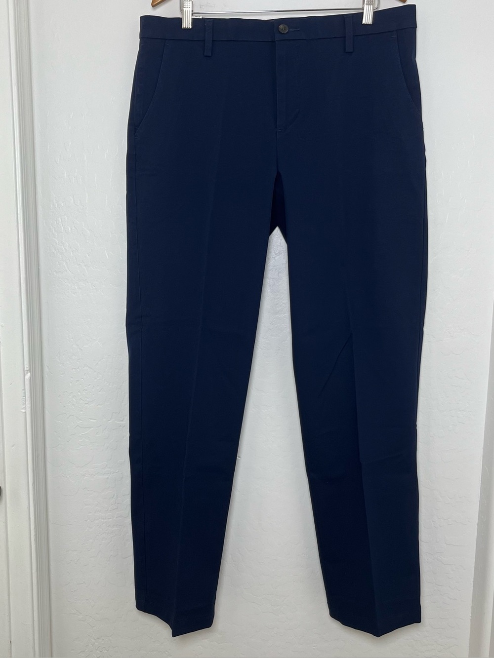 Dockers Workday Khaki Pants Men 38x34 Navy Blue Classic Fit Smart 360 Flex NWT